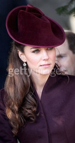  British Royals Attend giáng sinh ngày Service At Sandringham