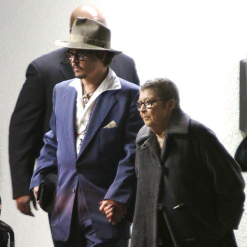  Johnny and his mother =)