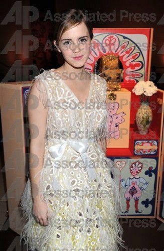  Louis Vuitton's رات کے کھانے, شام کا کھانا and Art Talk in Honour of Grayson Perry (18.10.2011)