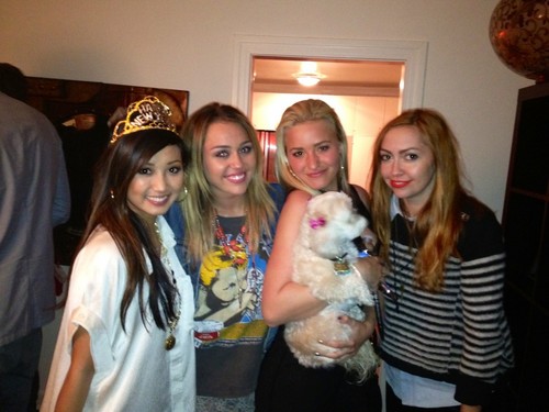  Miley Cyrus - Personal Pic!