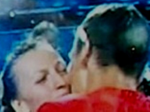 Petra Kvitova and Tomas Berdych kiss