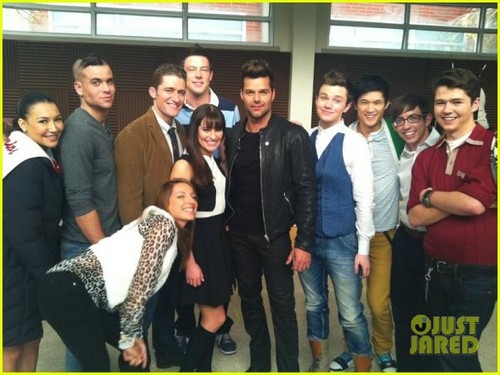  Ricky Martin Visits 'Glee'!