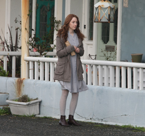  Saoirse Ronan on set 'Byzantium' in Ireland [December 15]