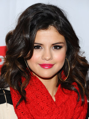  Selena Gomez 2011