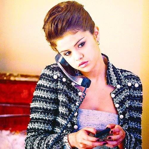  Selena Gomez Pics!