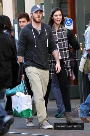  Shopping In Los Angeles - December 27