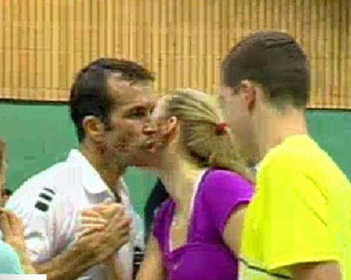 Stepanek and Kvitova kiss