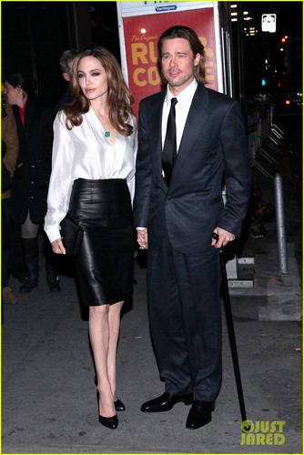  Angelina Jolie & Brad Pitt: Film Critics Awards Pair!