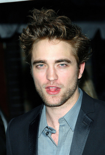  Blast From The Past: Robert Pattinson HQ Pictures from New Moon New York City Event (2009)