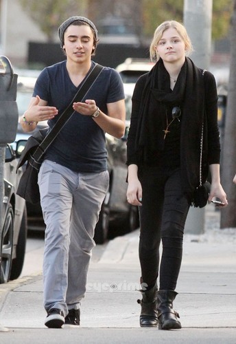  Chloe Moretz & Jansen Panettiere spotted out in Hollywood