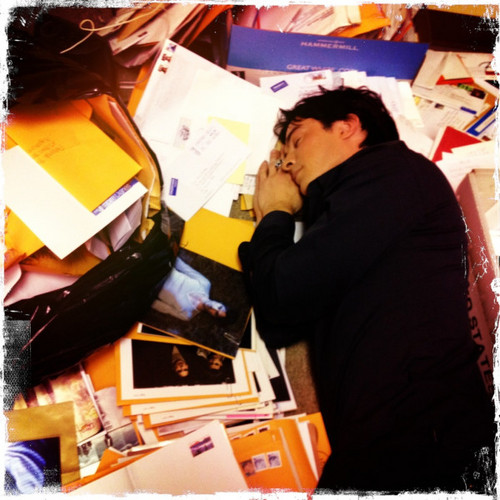  Damon Happily sleeping In a sea of wonder fan mail <3