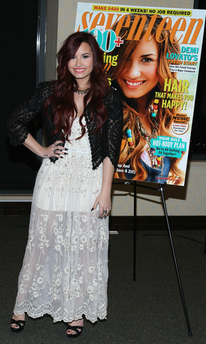  Demi Lovato Signs Copies Of Her "Seventeen" Magazine Cover Issue