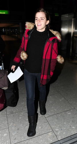  Heathrow Airport - January 7, 2012