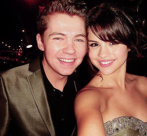  Damian McGinty & Selena Gomez