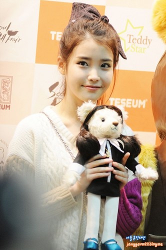  IU（アイユー） @ Seoul Doll Fair