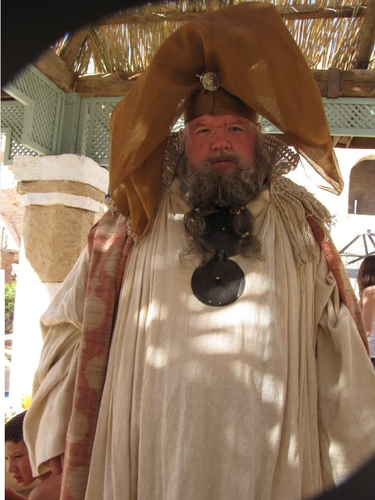  Ian McNeice as Magister Illyrio Mopatis in the GoT pilot