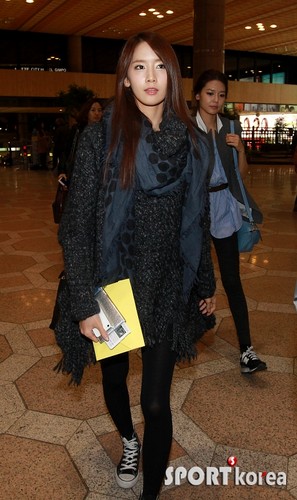  Yoona @ Gimpo Airport Pictures - to Japan