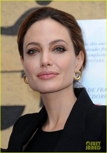 Angelina Jolie: Foreign-Language Nominee Event for Golden Globes!