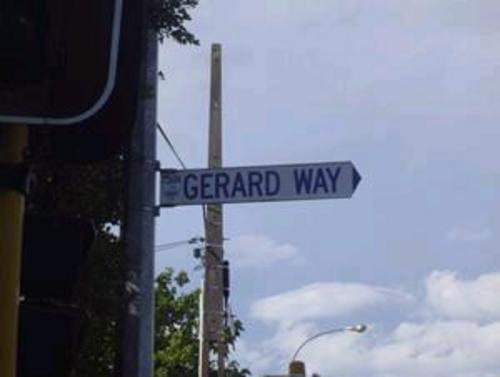  Even streets have a name after Gerard. *sighs* I wanna live on this street!