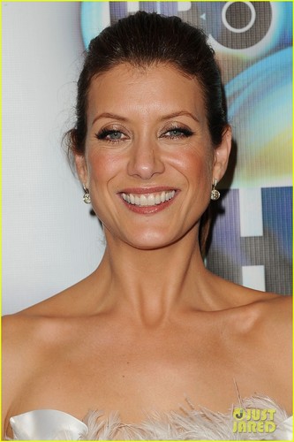  Kate Walsh: Golden Globes Parties!