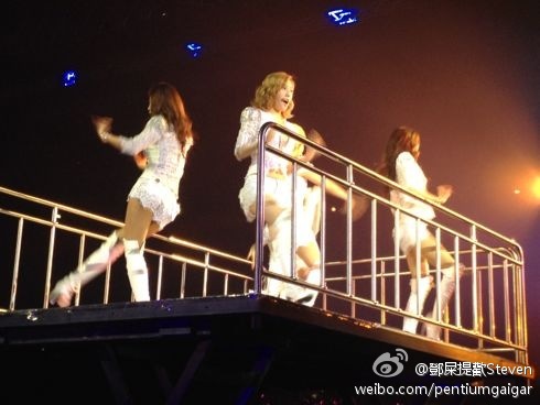  SNSD @ Girls Generation 2nd Tour in Hong Kong concierto