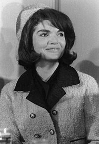 jacqueline kennedy onassis images jacqueline kennedy onassis wallpaper ...