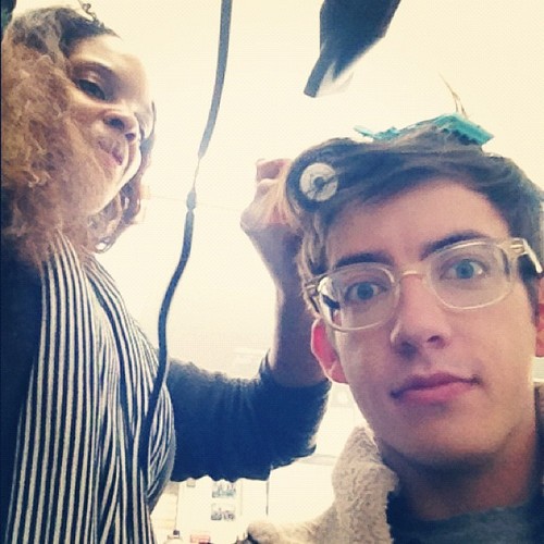  Kevin getting his hair done