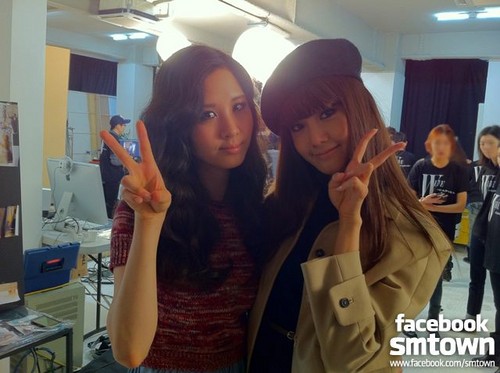  Yoona & Seohyun @ W LiVE with S.M. fashionistas