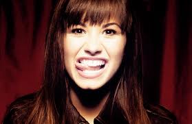  ♥♥ Lovato upendo ♥♥