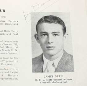  High School Yearbook fotografia