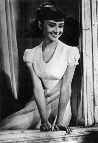  The Lovely Audrey