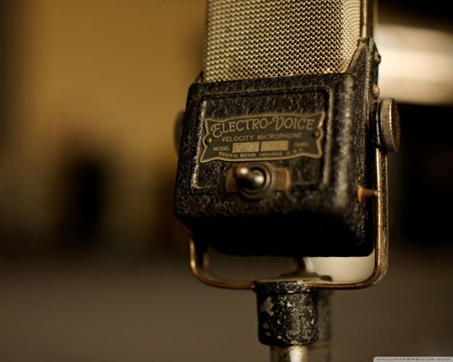  Vintage Microphone kertas dinding