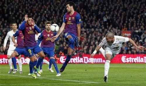  FC Barcelona (2) v Real Madrid (2) - Copa del Rey