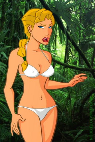  Helga Sinclair Bikini