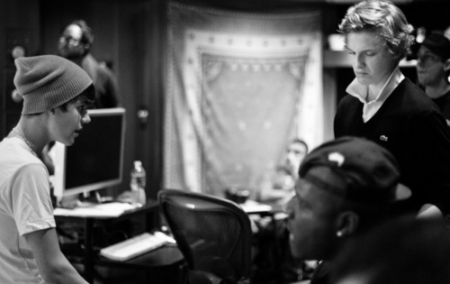  Justin Bieber & Cody Simpson in the studio