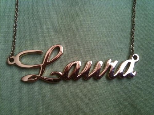  Laura 爱人