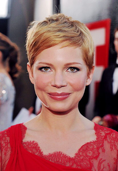 Michelle Williams - 18th SAG Awards/red carpet- (29.01.2012)