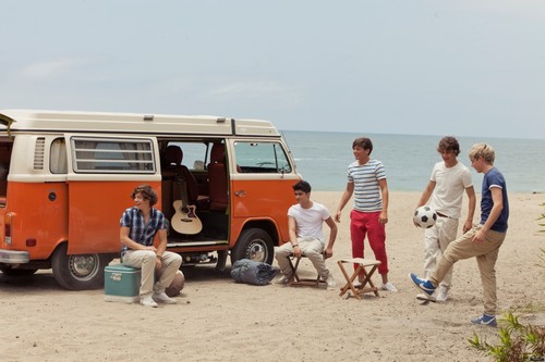 New photos from the 'Up All Night' photoshoot! ♥