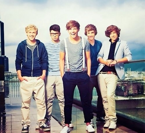  One Direction :))