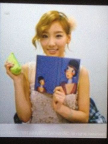  Taeyeon @ Japanese Mobile Fansite Picture