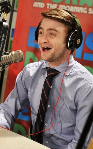  The Elvis Duran Z100 Morning mostra - January 30, 2012