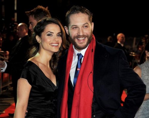  Tom Hardy and 샬럿, 샬 롯 Riley attends the UK premiere of 'This Means War'