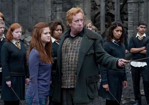  Arthur and Ginny Weasley