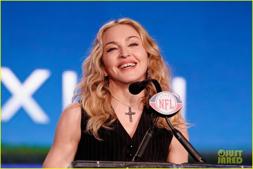  Madonna: 'Give Me' Snippet With Nicki Minaj & M.I.A.!