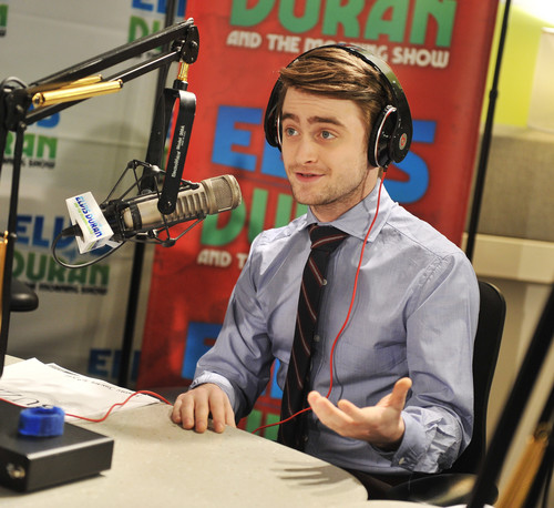  The Elvis Duran Z100 Morning Show - January 30, 2012 - HQ