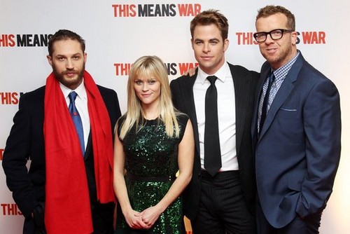  Tom Hardy,Reese Witherspoon, Chris Pine and the director McG at the Londres Premiere