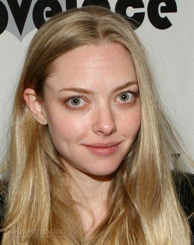 Amanda at the ‘Lovelace’ Official Wrap Party {02/03/12}