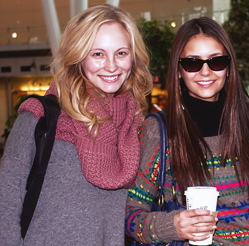  Candice & Nina arriving in Indianapolis for the strand Bowl 2012.