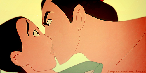  Mulan and Shang Kiss