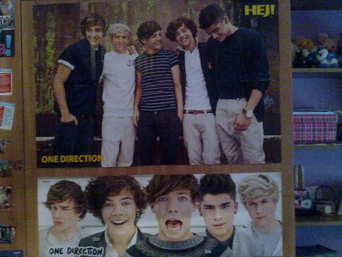  My New 1D Posters...:DD